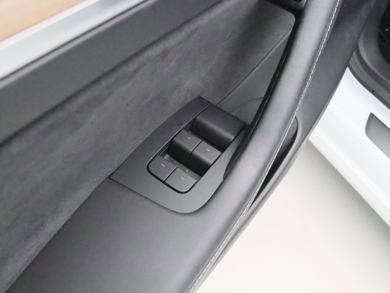 Tesla Model 3 Standard RWD Plus FACELIFT 90,3% SoH [ LFP-ACCU+WARMTEPOMP+AUTOPILOT+60 kWh+PREMIUM AUDIO ] 20