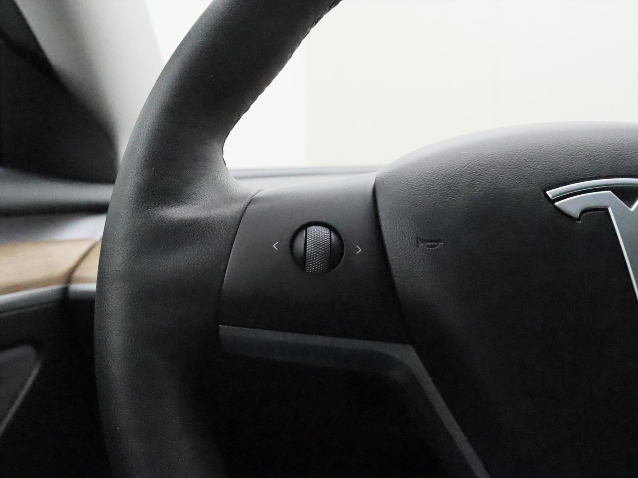 Tesla Model 3 Standard RWD Plus FACELIFT 90,4% SoH [ TREKHAAK+LFP-ACCU+WARMTEPOMP+AUTOPILOT+60 kWh+PREMIUM AUDIO ] 22
