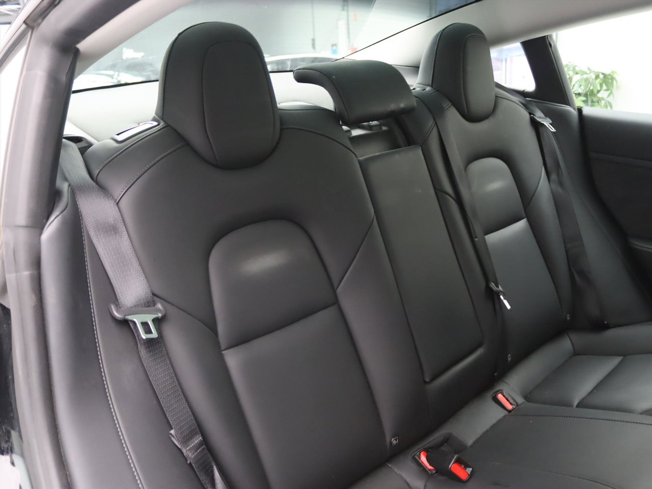 Tesla Model 3 Standard RWD Plus FACELIFT [ LFP-ACCU+WARMTEPOMP+AUTOPILOT+60 kWh+PREMIUM AUDIO ] 13
