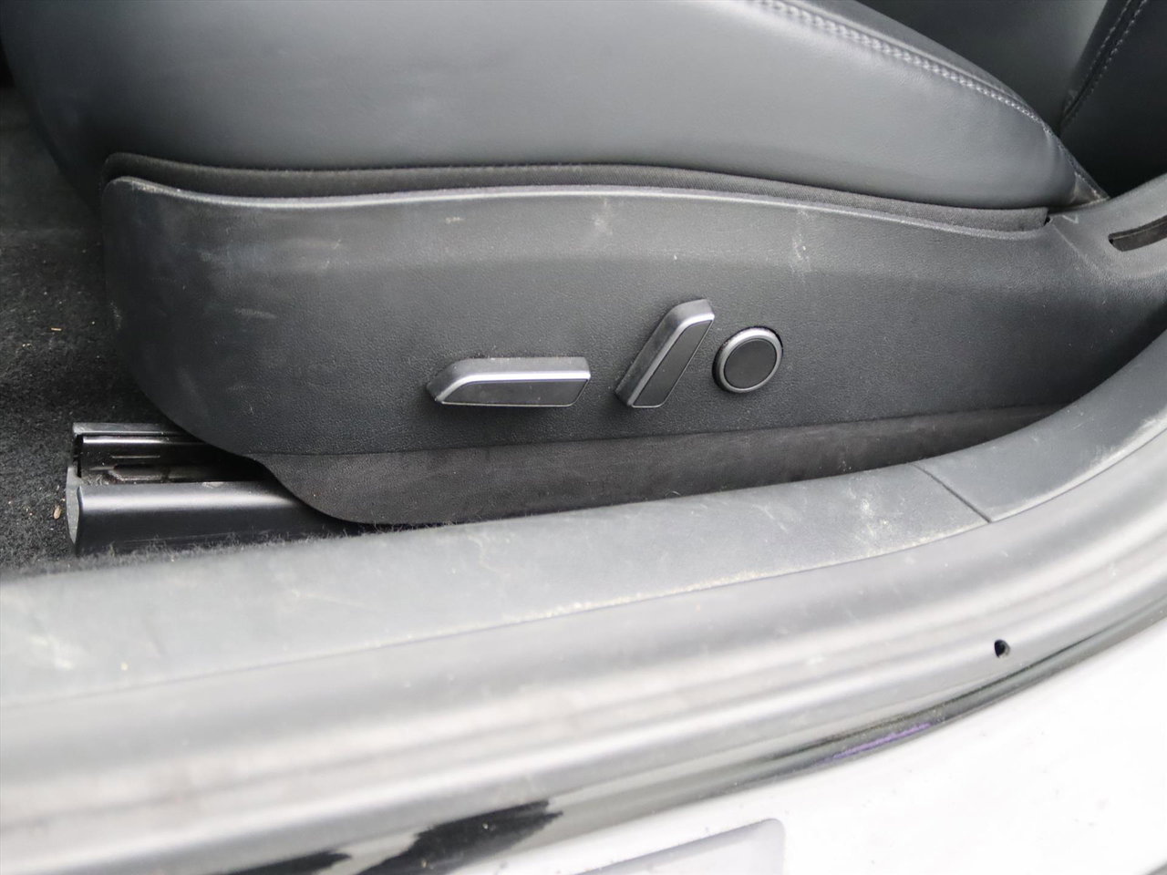 Tesla Model 3 Standard RWD Plus FACELIFT [ LFP-ACCU+WARMTEPOMP+AUTOPILOT+60 kWh+PREMIUM AUDIO ] 18