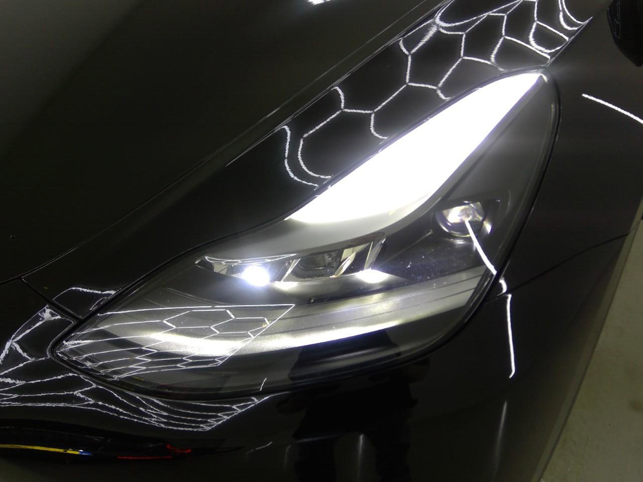 Tesla Model Y Long-Range RWD 299pk 97.9% SoH [ HW4+FSD MOGELIJK!+600KM WLTP+19 INCH+AUTOPILOT ] 16