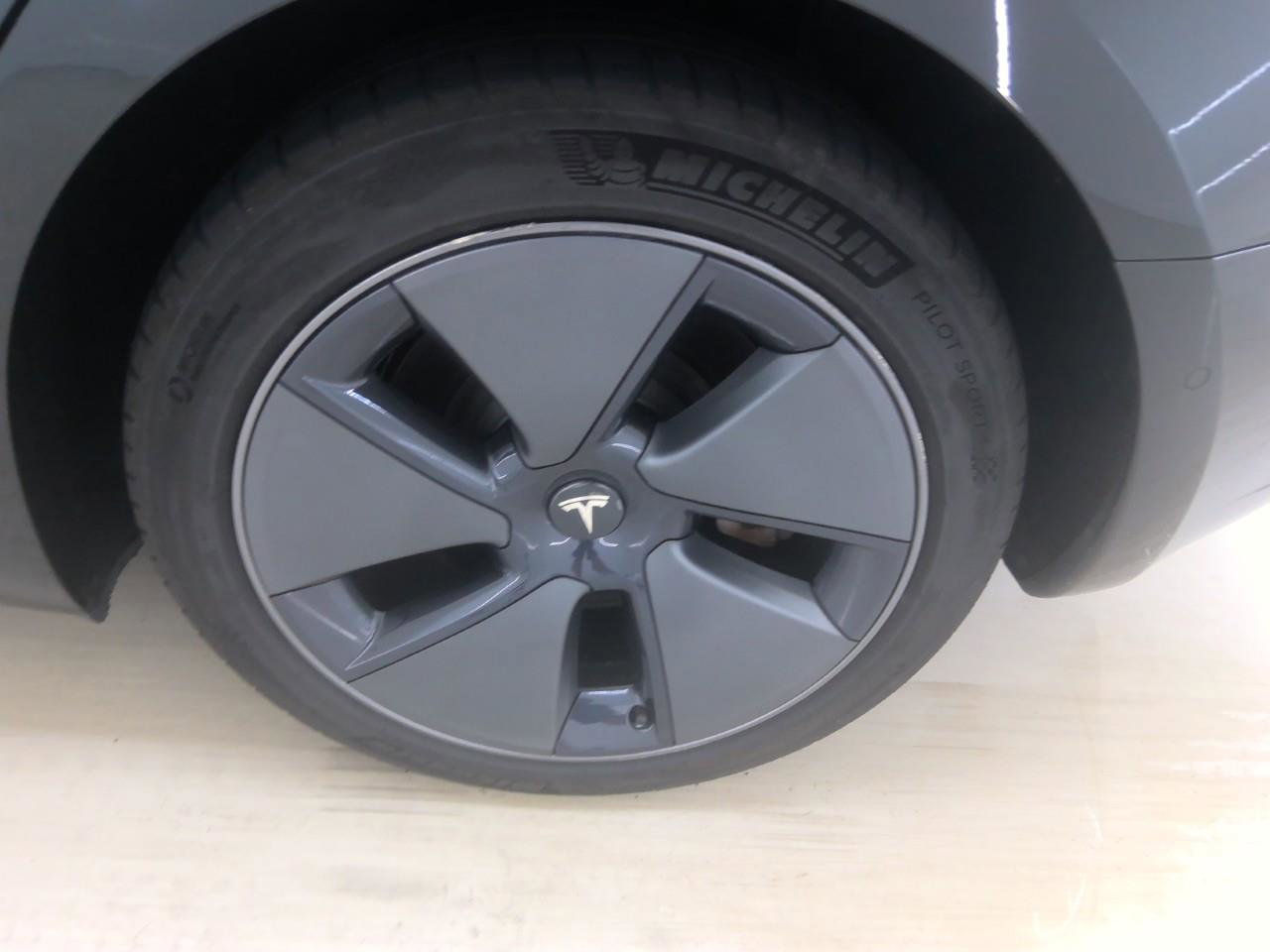 Tesla Model 3 Standard RWD Plus 89.3% SoH FACELIFT [ LFP-ACCU+WARMTEPOMP+AUTOPILOT+PREMIUM AUDIO ] 13