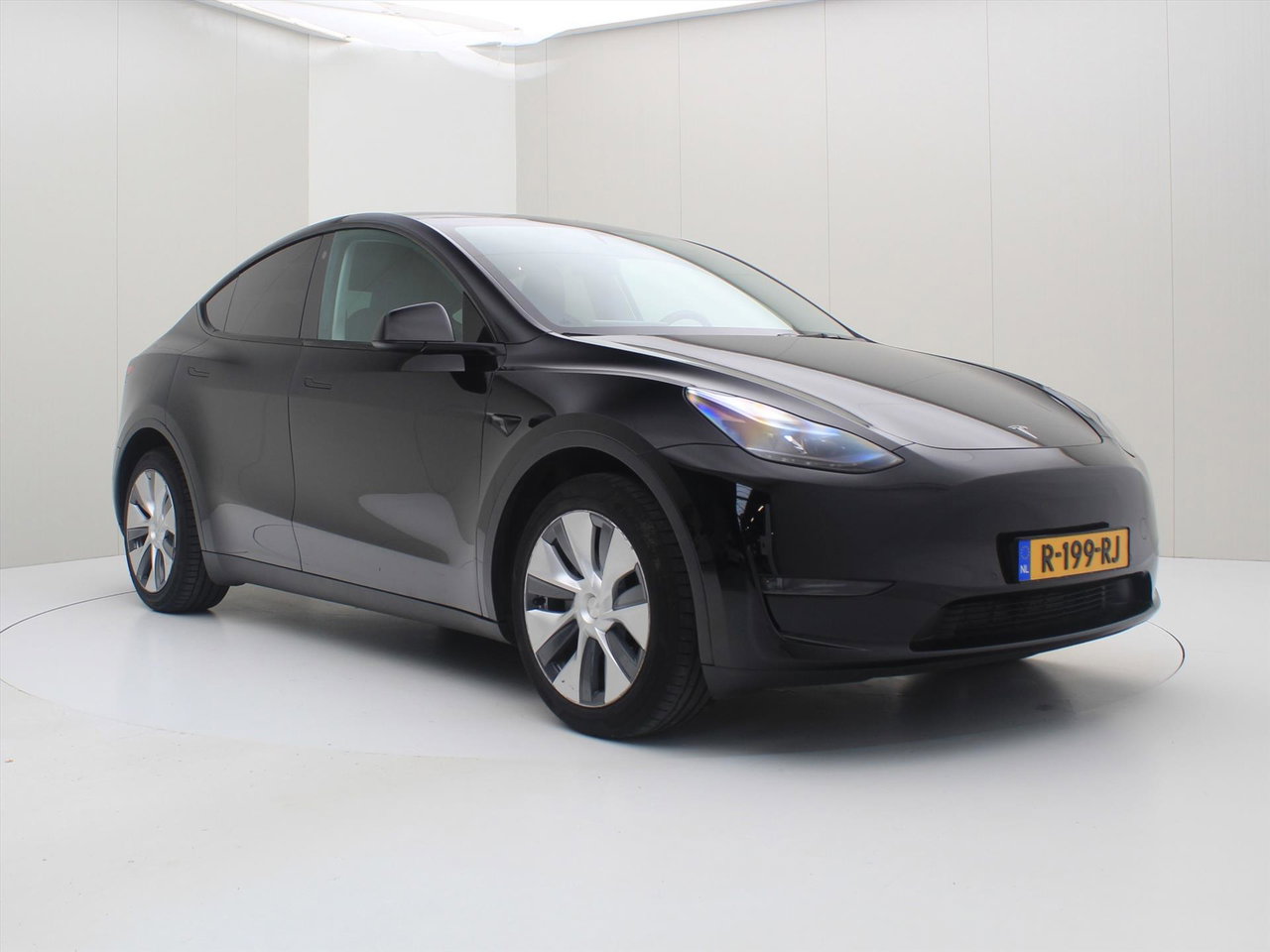 Tesla Model Y Long Range AWD 75kWh 351pk AMD RYZEN 92,5% SoH [ AUTOPILOT+19 INCH+PREMIUM AUDIO ] 6