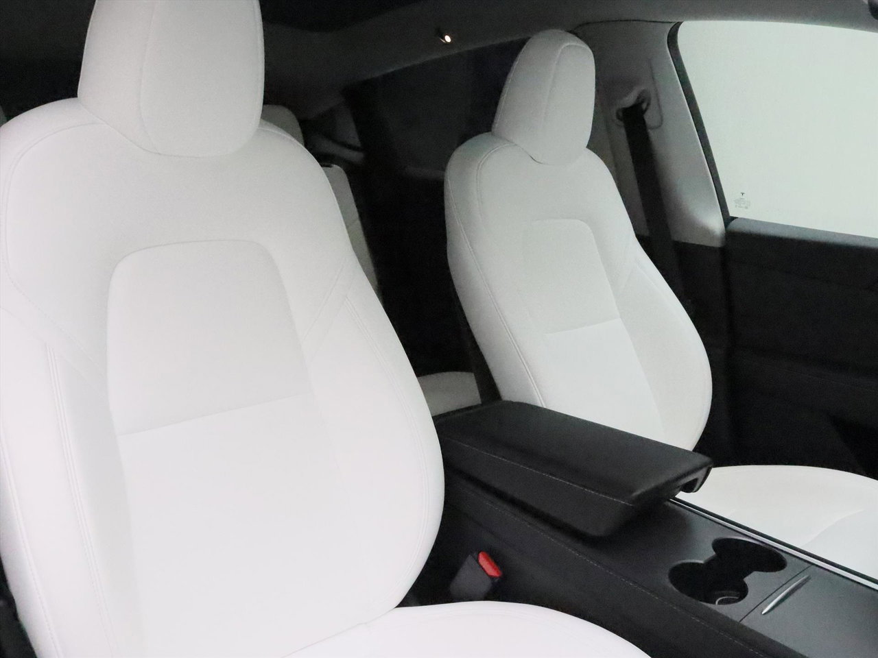 Tesla Model Y Long Range AWD 75kWh 351pk 94.1% SoH [ WIT LEDER+AMD RYZEN+AUTOPILOT+19 INCH+PREMIUM AUDIO ] 13