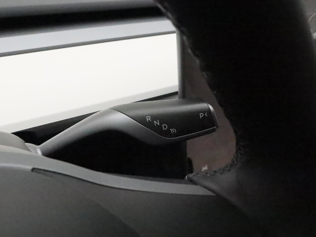 Tesla Model Y Long Range AWD 75kWh 351pk 94.1% SoH [ WIT LEDER+AMD RYZEN+AUTOPILOT+19 INCH+PREMIUM AUDIO ] 25