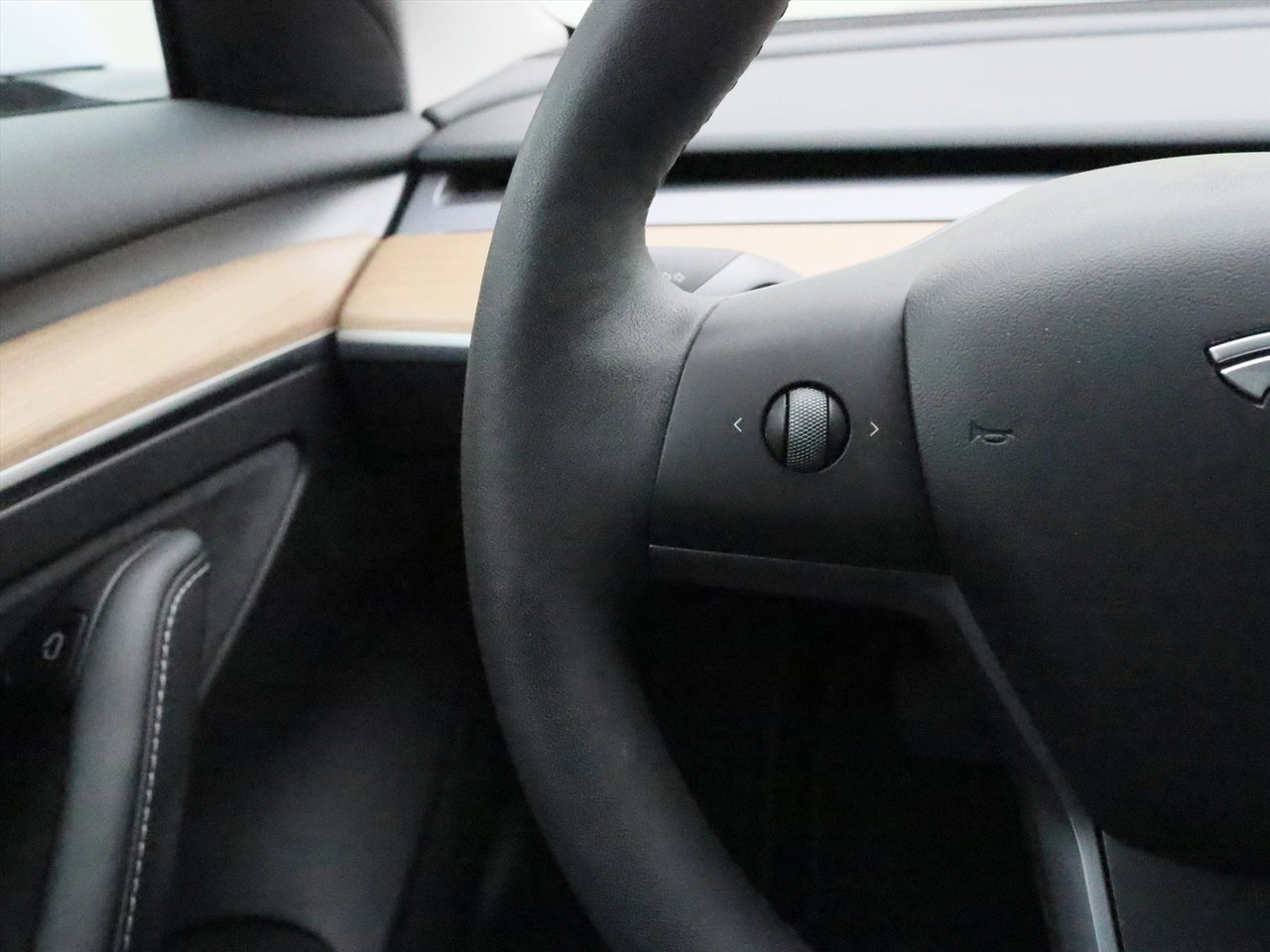 Tesla Model 3 Standard RWD Plus 96.4% SoH UPGRADE [ ENHANCED AUTOPILOT+AMD RYZEN+LFP-ACCU+WARMTEPOMP+AUTOPILOT ] 20