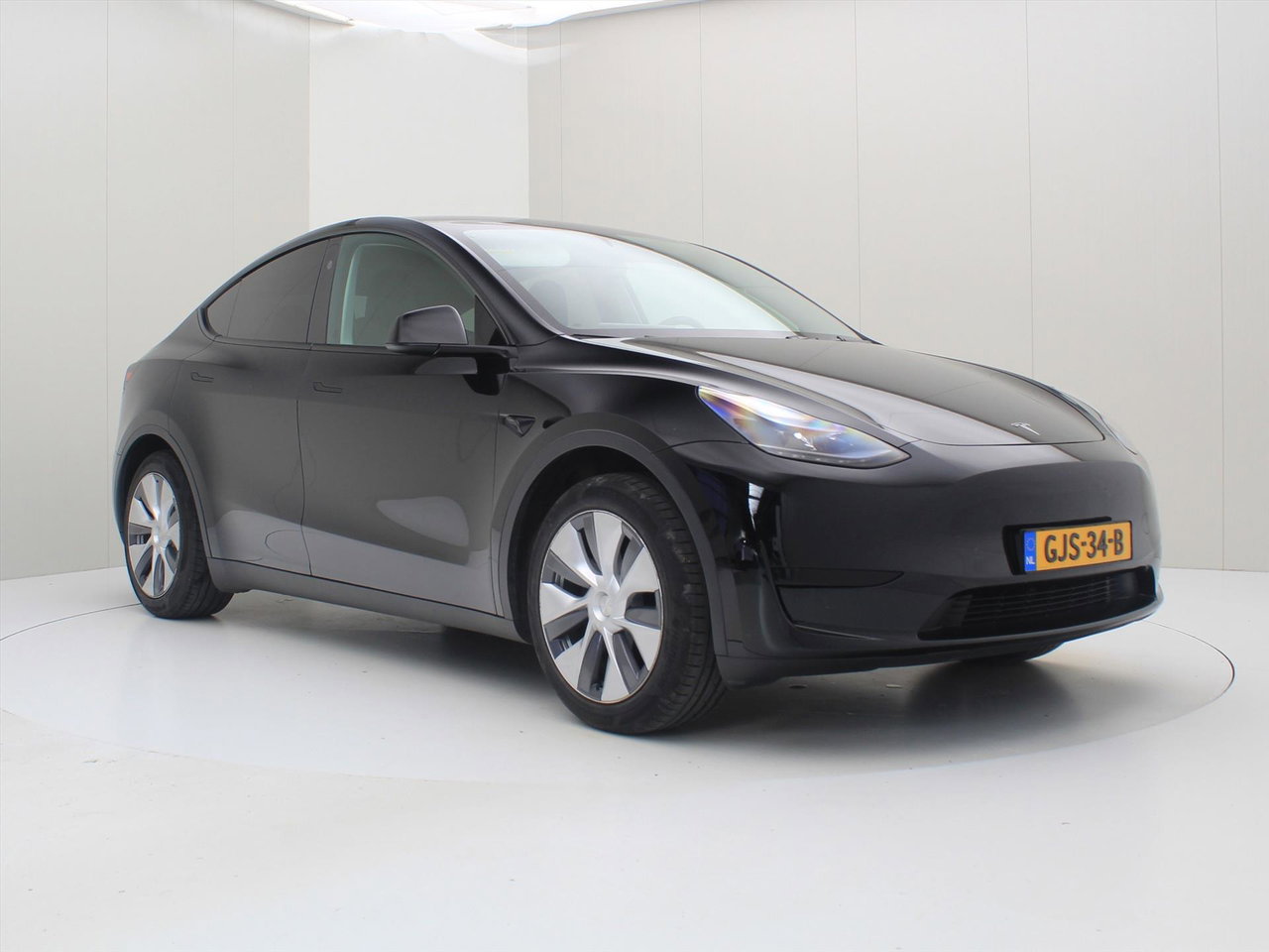 Tesla Model Y Standard RWD Plus 351pk [ HW4+FSD SUPERVISED €99 P/M+RYZEN AMD+LFP ACCU+AUTOPILOT+19 INCH ] 4