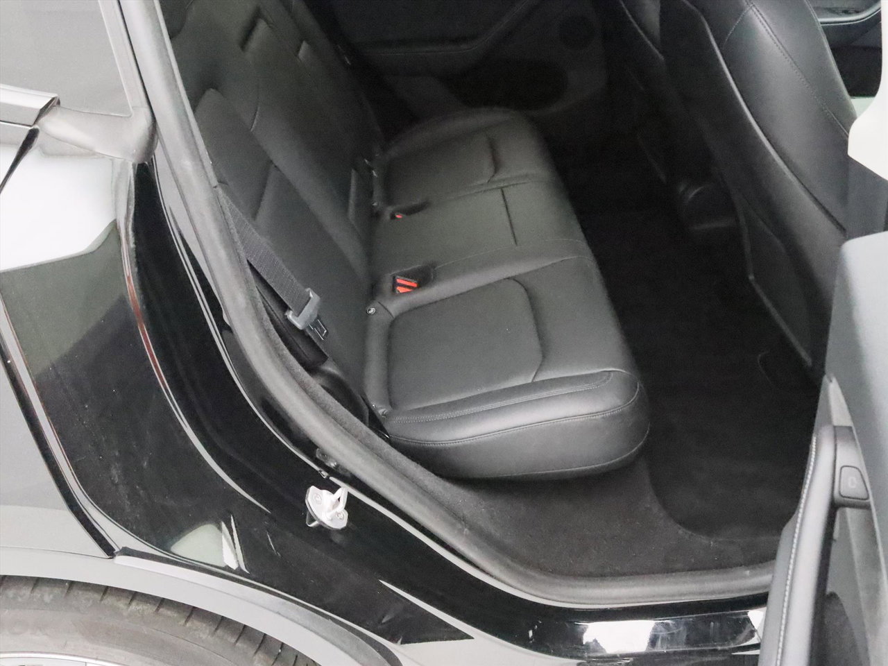 Tesla Model Y Standard RWD Plus 351pk [ HW4+FSD SUPERVISED €99 P/M+RYZEN AMD+LFP ACCU+AUTOPILOT+19 INCH ] 14