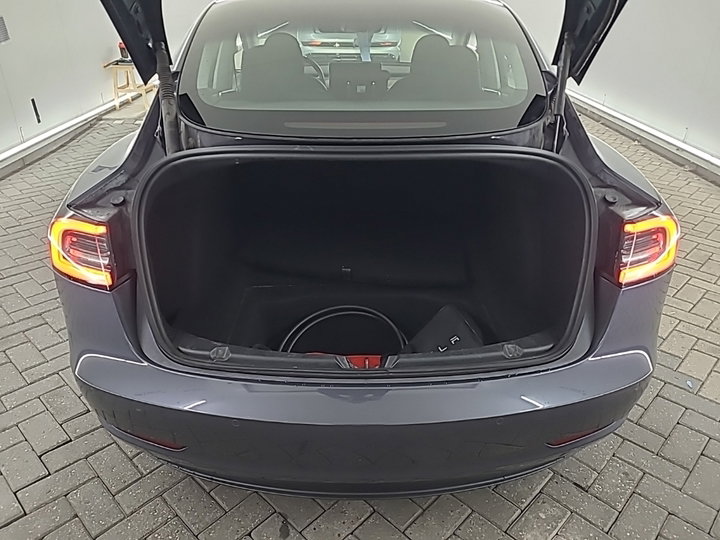 Tesla Model 3 Standard RWD Plus FACELIFT 90,6% SoH [ LFP-ACCU+WARMTEPOMP+AUTOPILOT+60 kWh+PREMIUM AUDIO ] 6