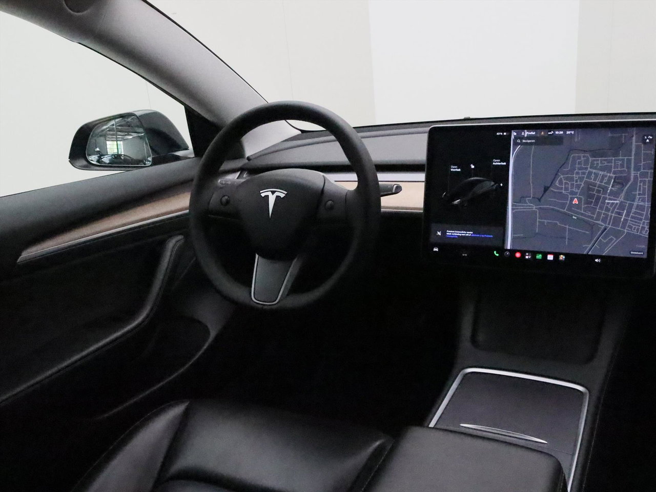 Tesla Model 3 Standard RWD Plus FACELIFT 90,4% SoH [ LFP-ACCU+WARMTEPOMP+AUTOPILOT+60 kWh+PREMIUM AUDIO ] 17