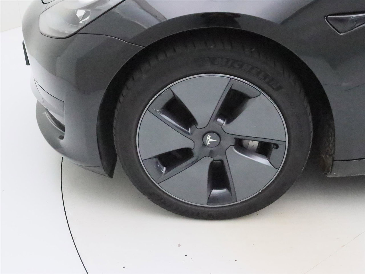 Tesla Model 3 Standard RWD Plus FACELIFT 90,4% SoH [ LFP-ACCU+WARMTEPOMP+AUTOPILOT+60 kWh+PREMIUM AUDIO ] 21