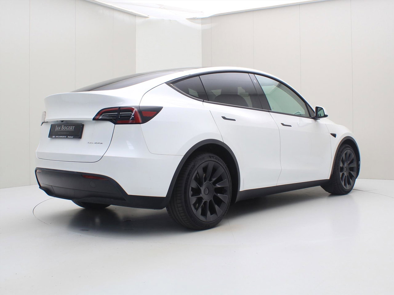 Tesla Model Y Long Range AWD 75kWh 351pk 95% SoH [ AMD RYZEN+AUTOPILOT+20 INCH+PREMIUM AUDIO ] 3