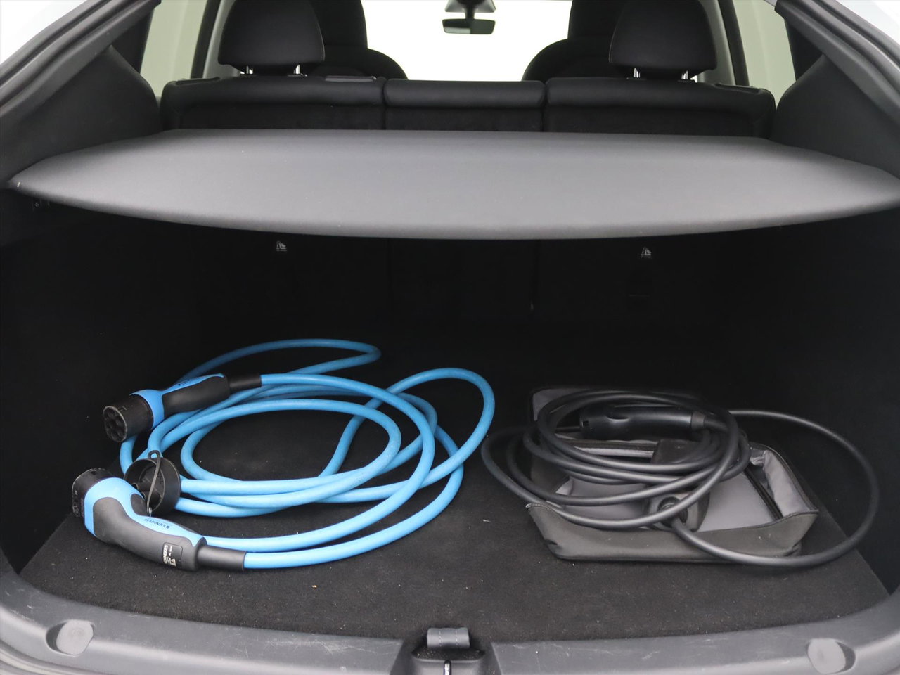 Tesla Model Y Long Range AWD 75kWh 351pk 95% SoH [ AMD RYZEN+AUTOPILOT+20 INCH+PREMIUM AUDIO ] 10