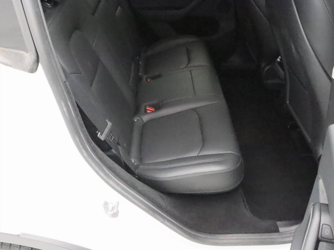 Tesla Model Y Long Range AWD 75kWh 351pk 95% SoH [ AMD RYZEN+AUTOPILOT+20 INCH+PREMIUM AUDIO ] 16