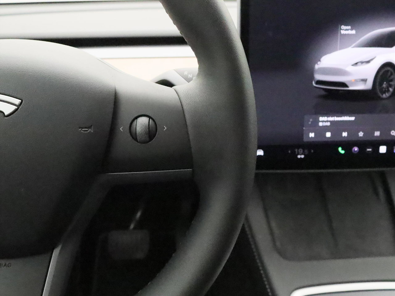 Tesla Model Y Long Range AWD 75kWh 351pk 95% SoH [ AMD RYZEN+AUTOPILOT+20 INCH+PREMIUM AUDIO ] 28