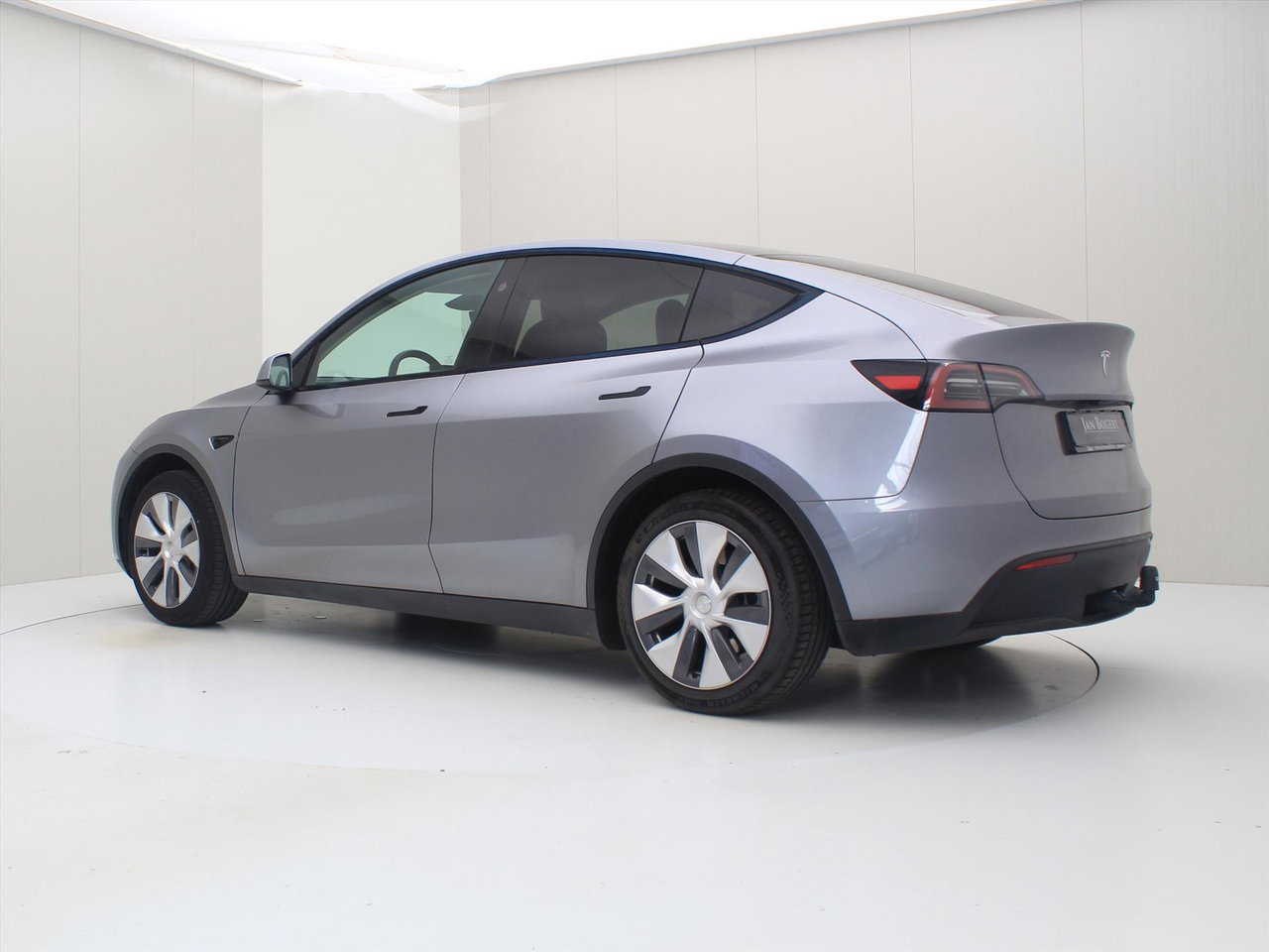 Tesla Model Y Long Range RWD 75kWh 351pk 95.8% SoH [ HW4+TREKHAAK+AMD RYZEN+AUTOPILOT+600KM WLTP+19 INCH+PREMIUM AUDIO ] 5