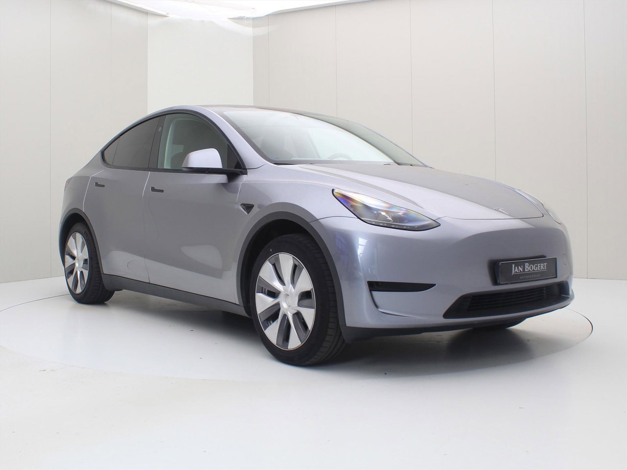 Tesla Model Y Long Range RWD 75kWh 351pk 95.8% SoH [ HW4+TREKHAAK+AMD RYZEN+AUTOPILOT+600KM WLTP+19 INCH+PREMIUM AUDIO ] 6