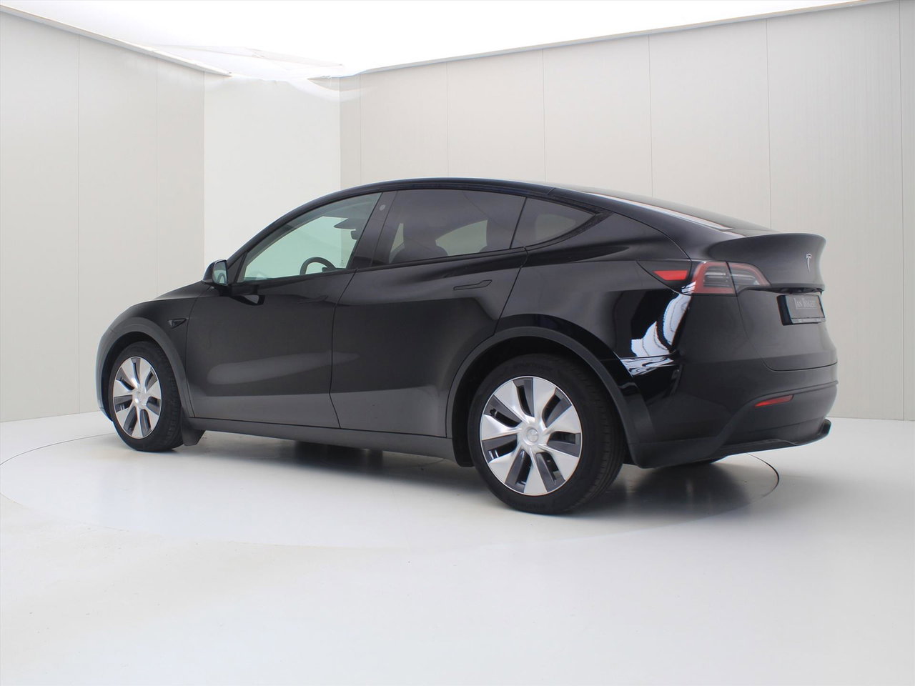 Tesla Model Y Long Range AWD 75kWh 351pk [ AMD RYZEN+ENHANCED AUTOPILOT+19 INCH+PREMIUM AUDIO ] 3