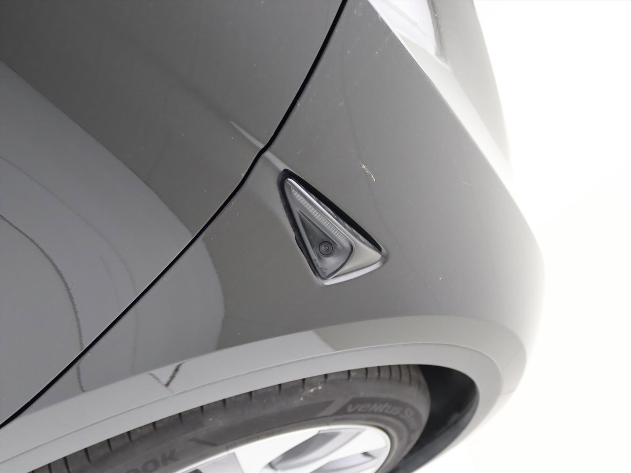 Tesla Model Y Long Range AWD 75kWh 351pk [ AMD RYZEN+ENHANCED AUTOPILOT+19 INCH+PREMIUM AUDIO ] 26