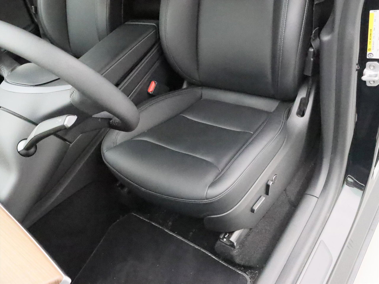 Tesla Model Y Long Range AWD 75kWh 351pk [ AMD RYZEN+ENHANCED AUTOPILOT+19 INCH+PREMIUM AUDIO ] 17