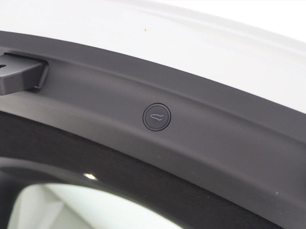 Tesla Model Y Long Range AWD 75kWh 351pk 92.8% SoH [ TREKHAAK+AMD RYZEN+AUTOPILOT+19 INCH+PREMIUM AUDIO ] 12
