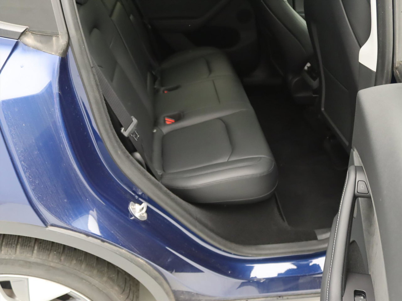 Tesla Model Y Long Range AWD 75kWh 351pk 93.6% SoH [ TREKHAAK+AMD RYZEN+AUTOPILOT+19 INCH+PREMIUM AUDIO ] 13