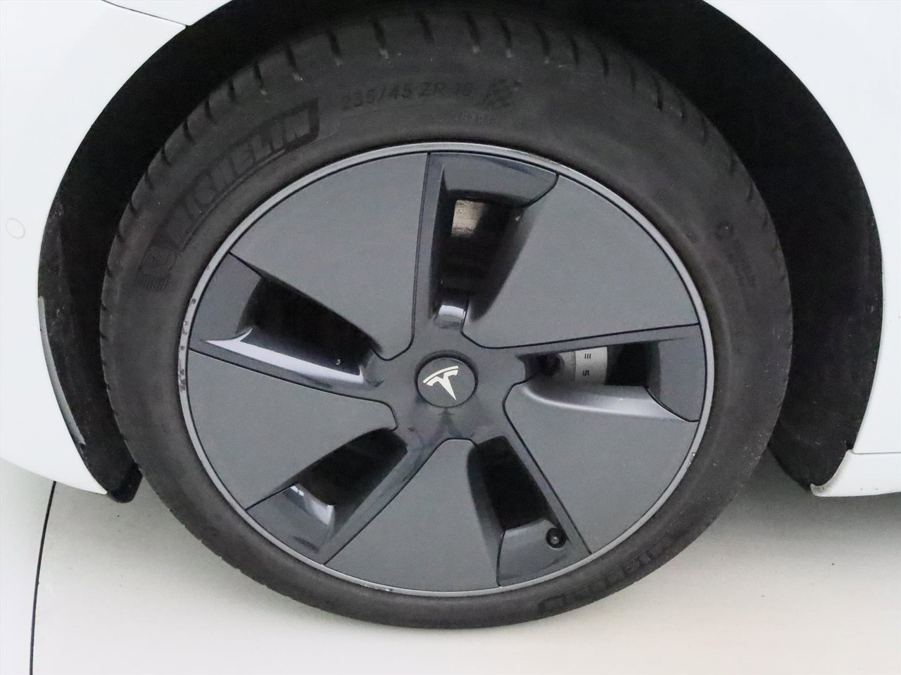 Tesla Model 3 Standard RWD Plus 90.5% SoH FACELIFT [ AUTOPILOT+LFP+WARMTEPOMP+60kWh ] 16