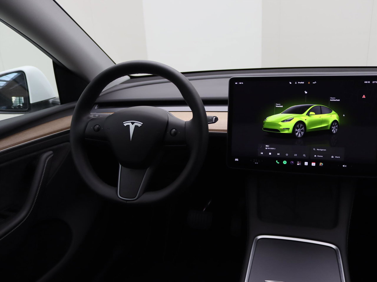 Tesla Model Y Standard RWD Plus 351pk 94.9% SoH [ TREKHAAK+RYZEN AMD+LFP ACCU+AUTOPILOT+19 INCH ] 19