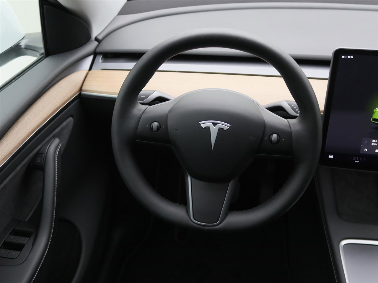 Tesla Model Y Standard RWD Plus 351pk 94.9% SoH [ TREKHAAK+RYZEN AMD+LFP ACCU+AUTOPILOT+19 INCH ] 20