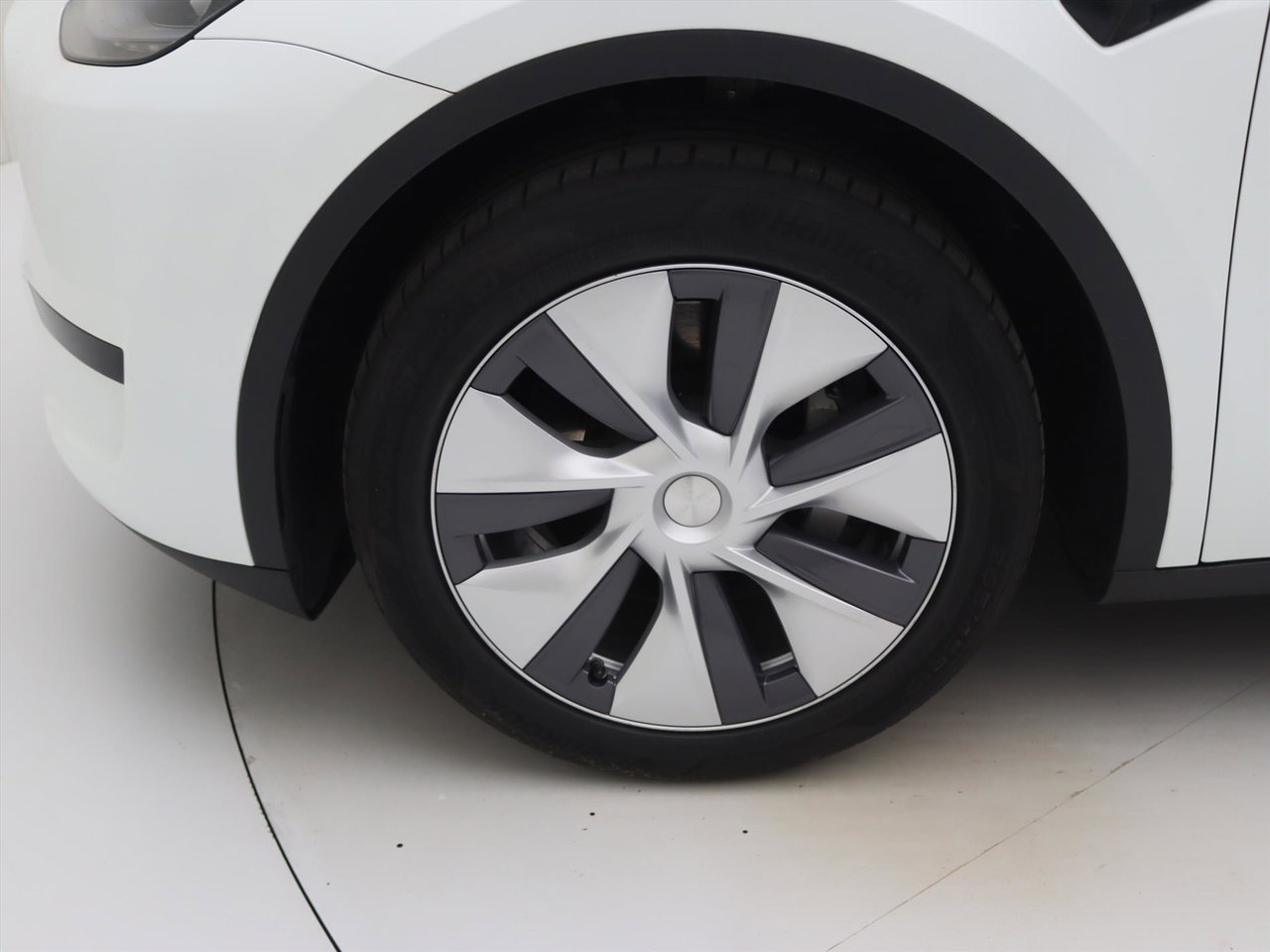 Tesla Model Y Standard RWD Plus 351pk 94.9% SoH [ TREKHAAK+RYZEN AMD+LFP ACCU+AUTOPILOT+19 INCH ] 23