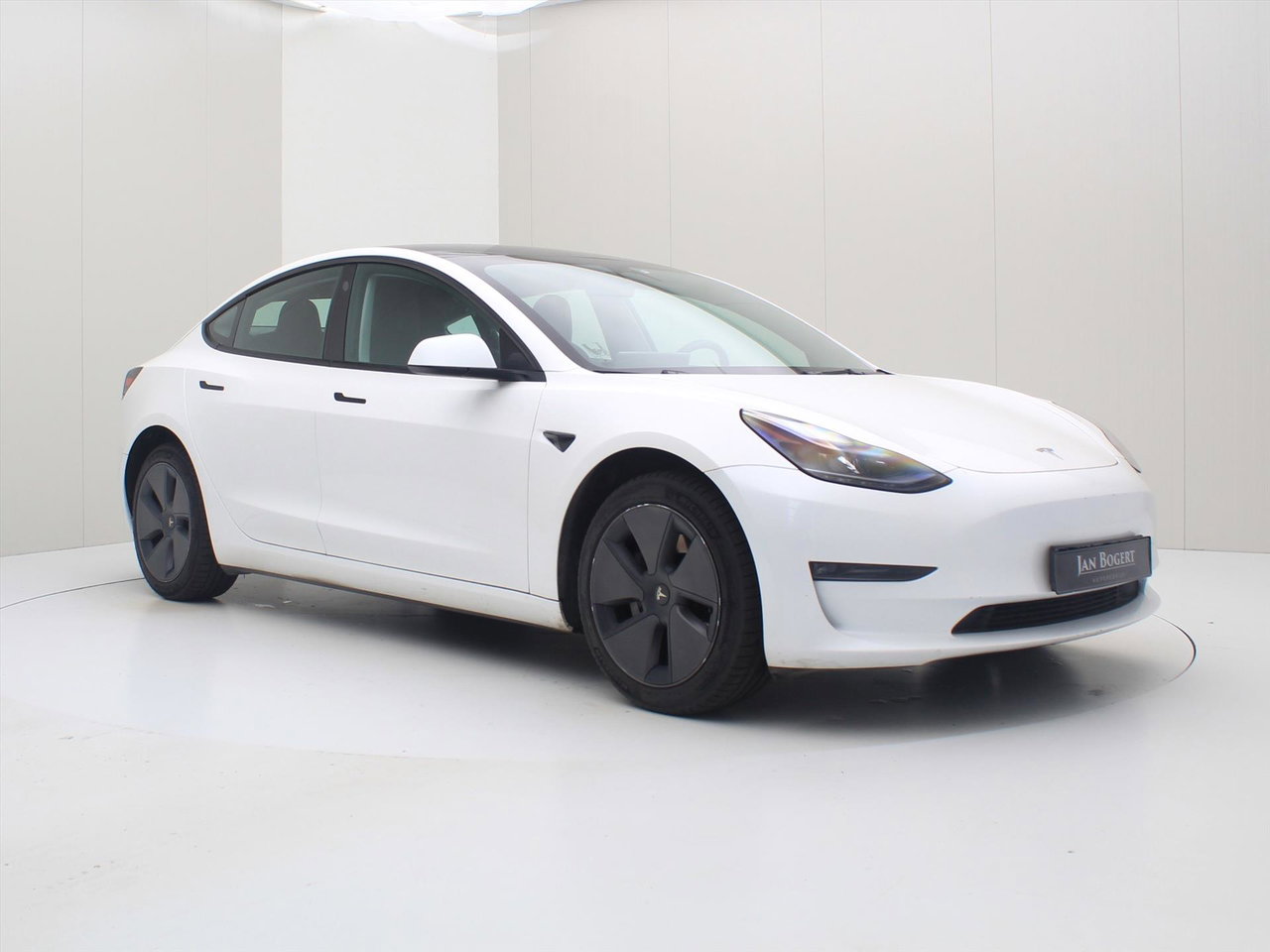 Tesla Model 3 Long-Range RWD 299pk [ AMD RYZEN+WARMTEPOMP+AUTOPILOT+LEDER+CAMERA+CLIMAAT+PDC+NAVIGATIE ] 5