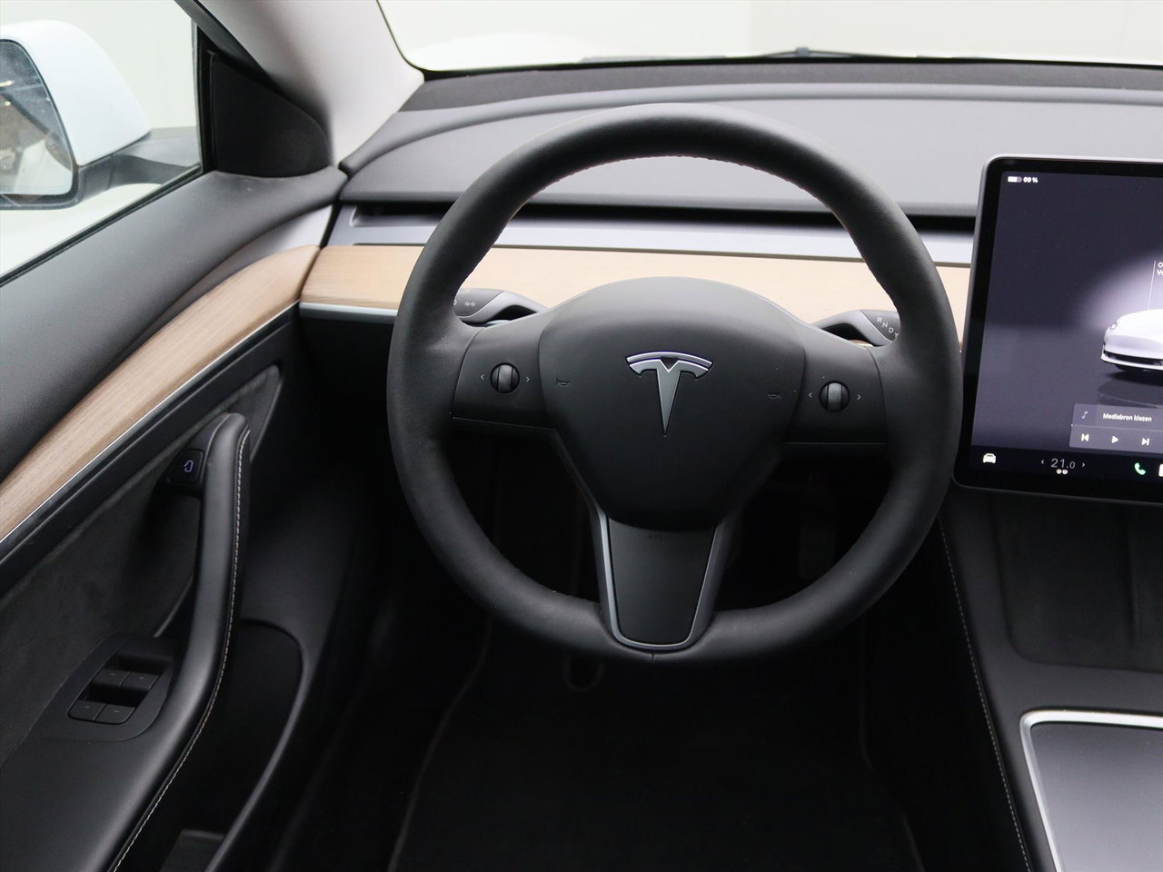 Tesla Model 3 Long-Range RWD 299pk [ AMD RYZEN+WARMTEPOMP+AUTOPILOT+LEDER+CAMERA+CLIMAAT+PDC+NAVIGATIE ] 19