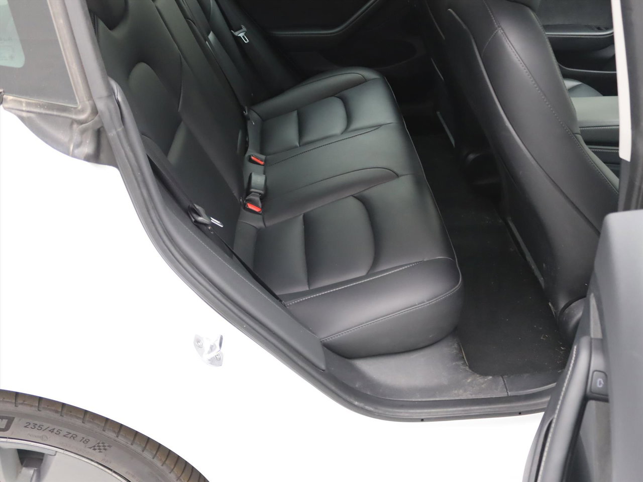 Tesla Model 3 Long-Range RWD 299pk [ AMD RYZEN+WARMTEPOMP+AUTOPILOT+LEDER+CAMERA+CLIMAAT+PDC+NAVIGATIE ] 14