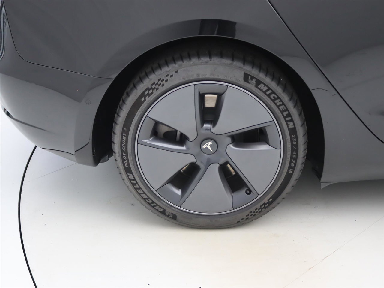 Tesla Model 3 Standard RWD Plus FACELIFT 91.8% SoH [ AMD RYZEN+LFP-ACCU+WARMTEPOMP+AUTOPILOT ] 11