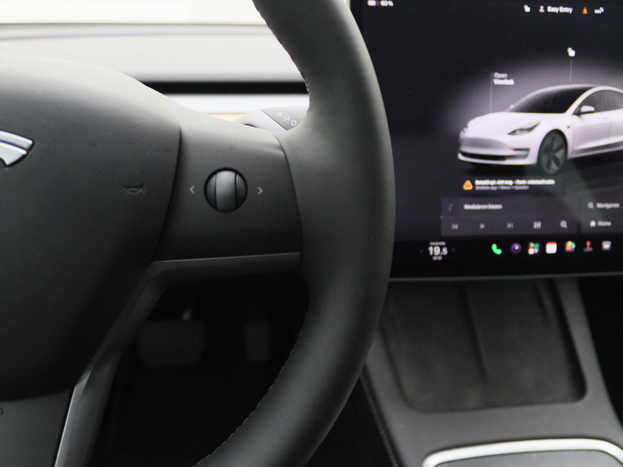 Tesla Model 3 Standard RWD Plus FACELIFT [ AMD RYZEN+LFP-ACCU+WARMTEPOMP+AUTOPILOT ] 28