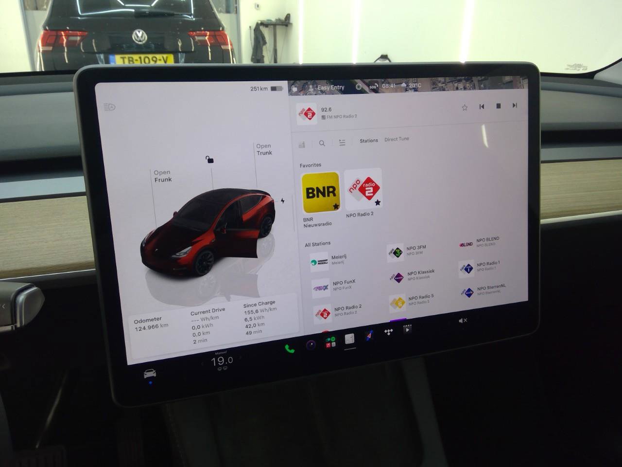Tesla Model Y Long Range AWD 75kWh 351pk 91,3% SoH [ TREKHAAK+AMD RYZEN+ENHANCED AUTOPILOT+20 INCH+PREMIUM AUDIO ] 16