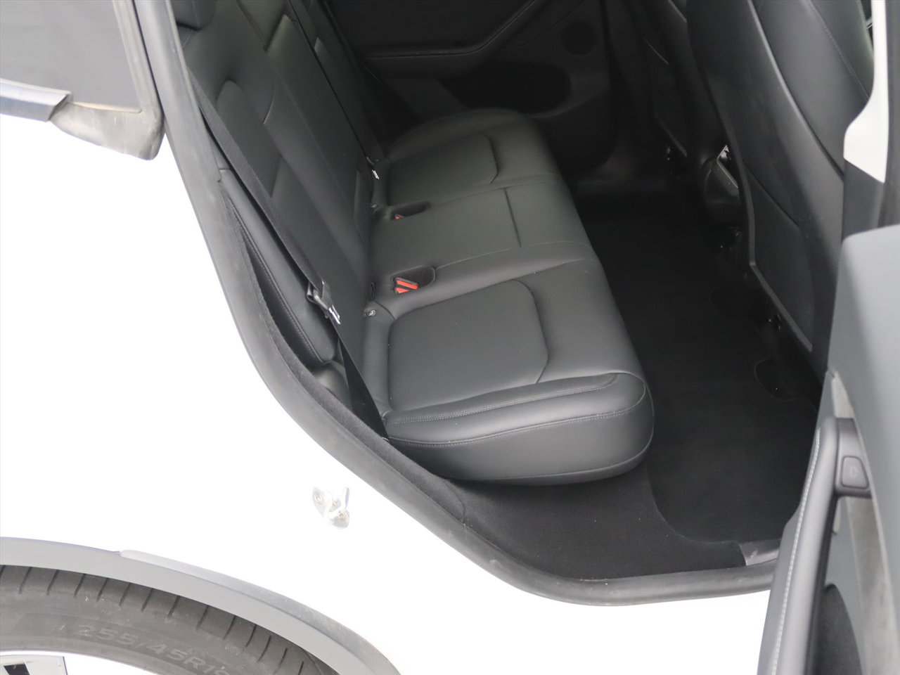 Tesla Model Y Long Range AWD 75kWh 351pk 93.4% SoH [ TREKHAAK+AMD RYZEN+AUTOPILOT+19 INCH+PREMIUM AUDIO ] 16