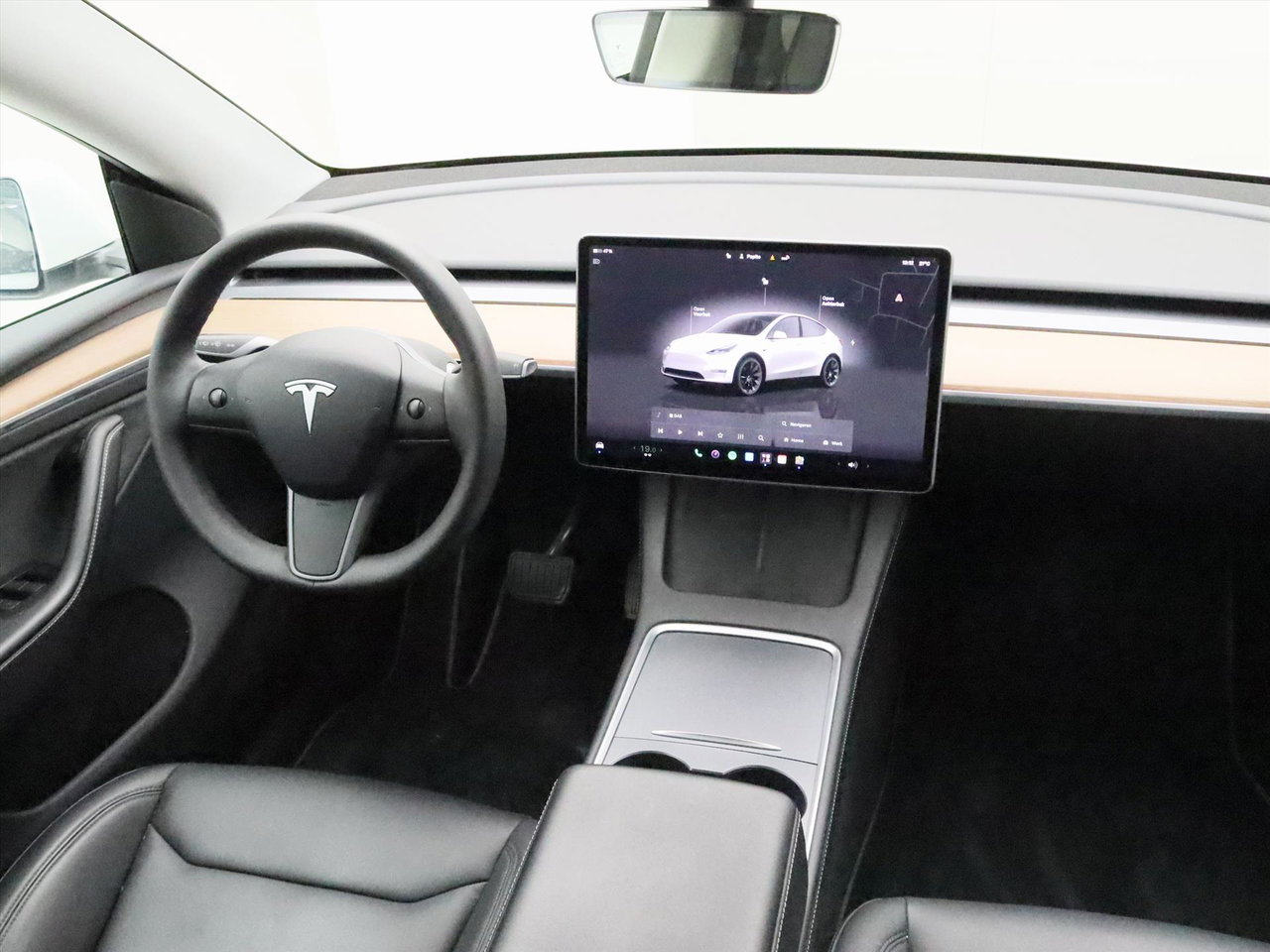 Tesla Model Y Standard RWD Plus 299pk 95% SoH [ TREKHAAK+AMD RYZEN+LFP+AUTOPILOT+20 INCH+PREMIUM AUDIO ] 10