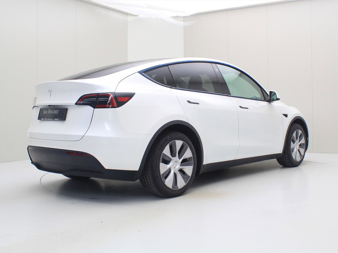 Tesla Model Y Standard RWD Plus 299pk 95.8% SoH [ AMD RYZEN+LFP+AUTOPILOT+19 INCH+PREMIUM AUDIO ] 3