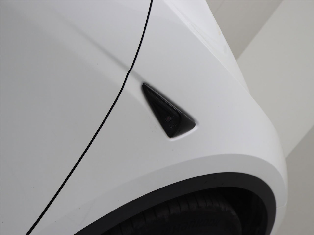 Tesla Model Y Standard RWD Plus 299pk 94.8% SoH [ AMD RYZEN+LFP+AUTOPILOT+19 INCH+PREMIUM AUDIO ] 14