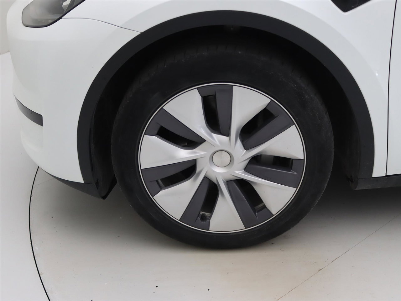 Tesla Model Y Standard RWD Plus 299pk 94.8% SoH [ AMD RYZEN+LFP+AUTOPILOT+19 INCH+PREMIUM AUDIO ] 22