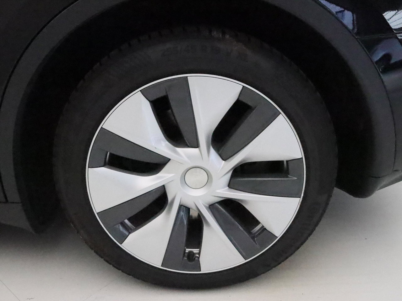 Tesla Model Y Standard RWD Plus 92.1% SoH [ TREKHAAK+AMD RYZEN+LFP-ACCU+WARMTEPOMP+ENHANCED AUTOPILOT ] 16