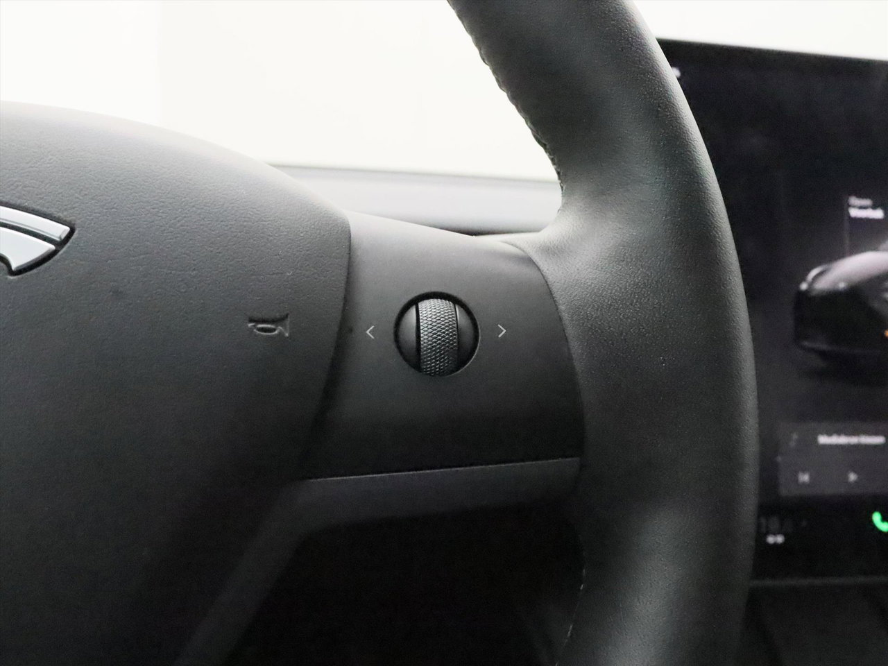 Tesla Model Y Standard RWD Plus 92.1% SoH [ TREKHAAK+AMD RYZEN+LFP-ACCU+WARMTEPOMP+ENHANCED AUTOPILOT ] 26