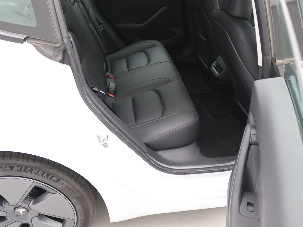 Tesla Model 3 Standard RWD Plus 90.4% SoH FACELIFT [ AUTOPILOT+LFP+WARMTEPOMP+60kWh ] 12
