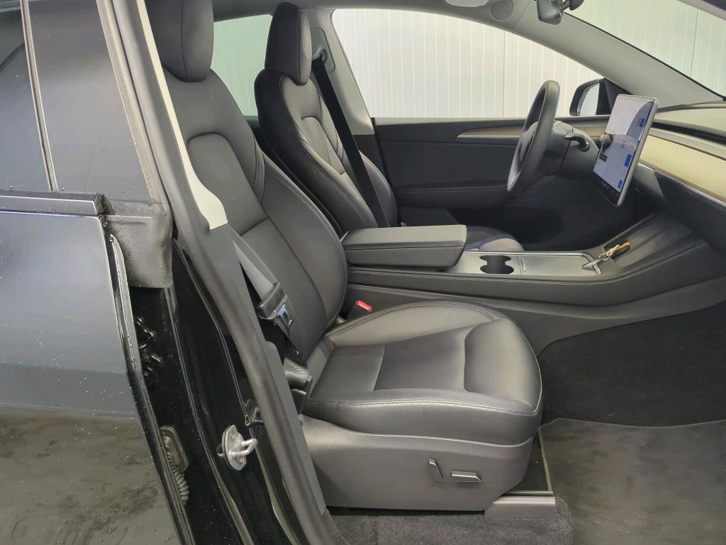Tesla Model Y Standard RWD Plus 351pk 94,8% SoH [ HW4+FSD SUPERVISED €99 P/M+RYZEN AMD+LFP ACCU+AUTOPILOT+19 INCH ] 6