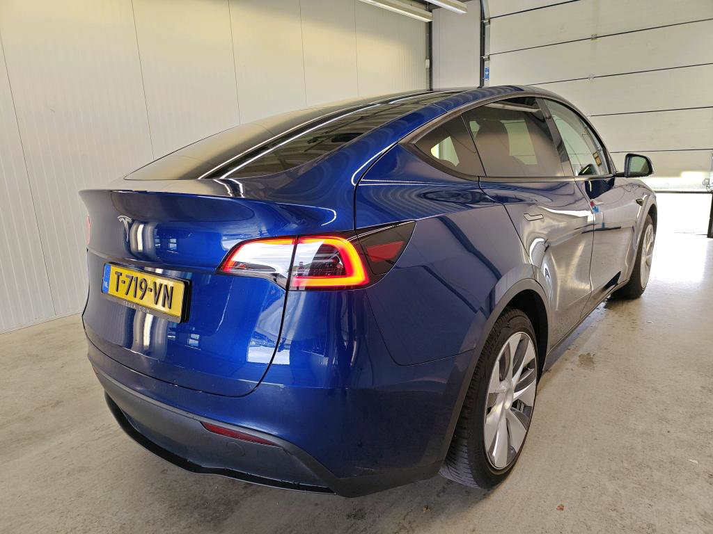 Tesla Model Y Standard RWD Plus 92,9% SoH [ TREKHAAK+AMD RYZEN+AUTOPILOT+19 INCH+PREMIUM AUDIO ] 4