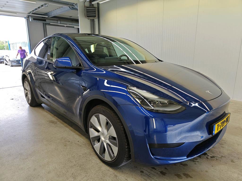 Tesla Model Y Standard RWD Plus 92,9% SoH [ TREKHAAK+AMD RYZEN+AUTOPILOT+19 INCH+PREMIUM AUDIO ] 2