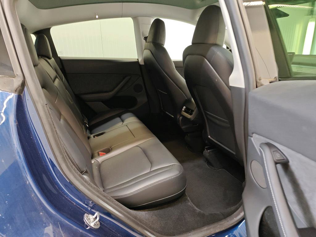 Tesla Model Y Standard RWD Plus 92,9% SoH [ TREKHAAK+AMD RYZEN+AUTOPILOT+19 INCH+PREMIUM AUDIO ] 23