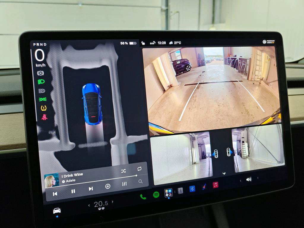 Tesla Model Y Standard RWD Plus 92,9% SoH [ TREKHAAK+AMD RYZEN+AUTOPILOT+19 INCH+PREMIUM AUDIO ] 20