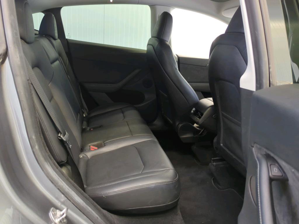 Tesla Model Y Performance 534pk AWD 92,6% SoH [ QUICKSILVER+ENHANCED AUTOPILOT+21 INCH+WARMTEPOMP+AMD RYZEN ] 20